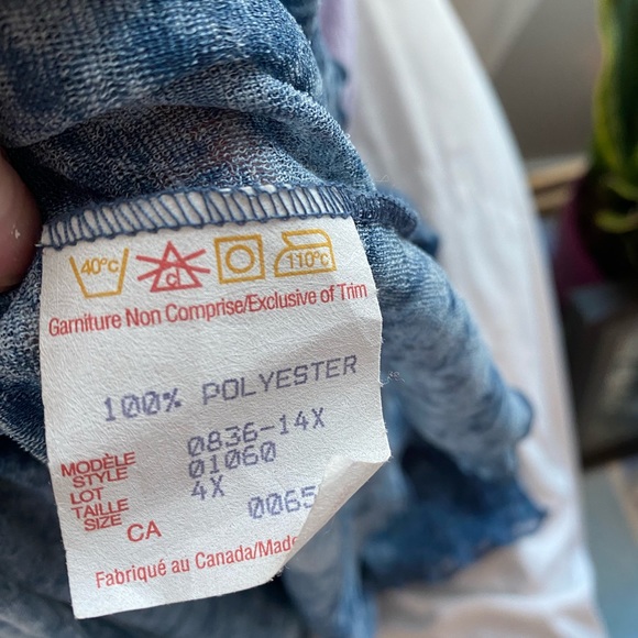 Pretty blue shirt  .  Penningtons 4x - Picture 3 of 3